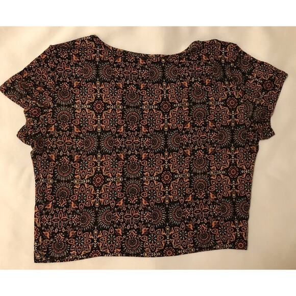 Garage Crop Top Women Sz L Multicolor Cap Sleeve Stretch V Neck Tee Shirt Casual - Picture 2 of 10